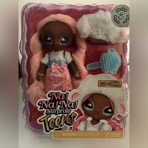 Na Na Na Surprise Doll